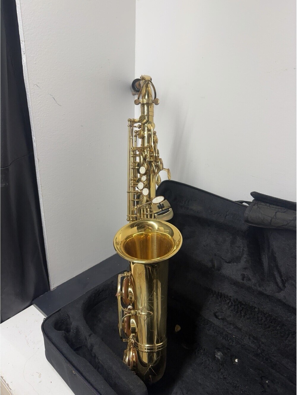 Mendini by Cecilio Alto Saxophone w/ Case, Strap,Chromatic Tuner Metronome - Picture 5 of 15
